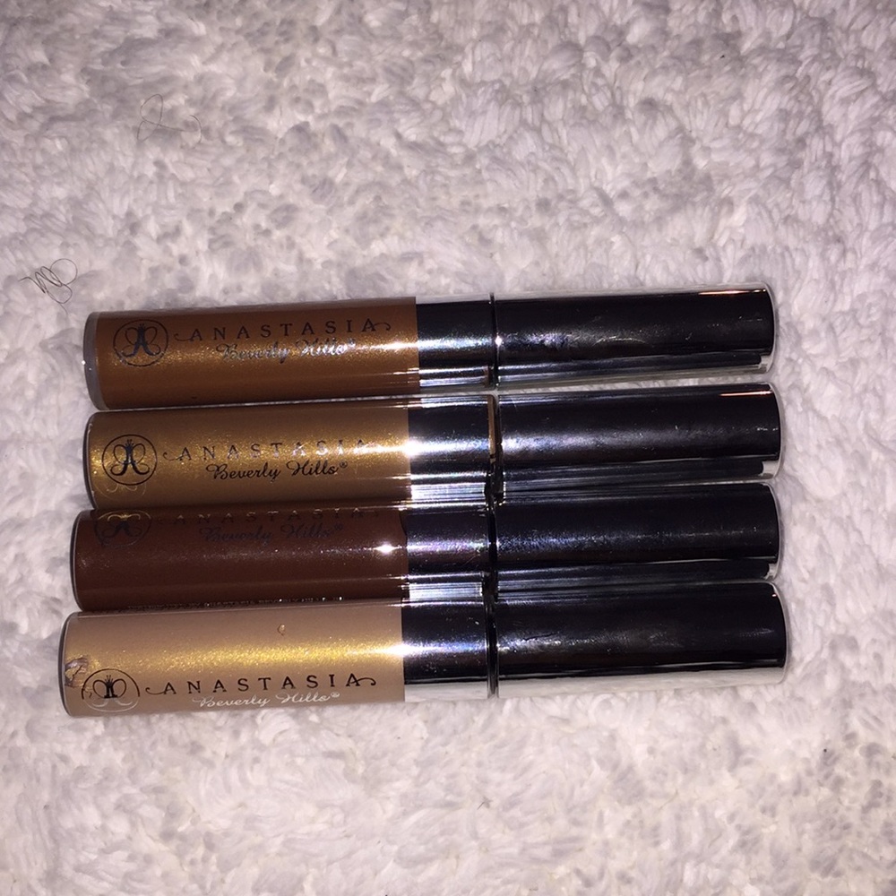 Tinted brow gel